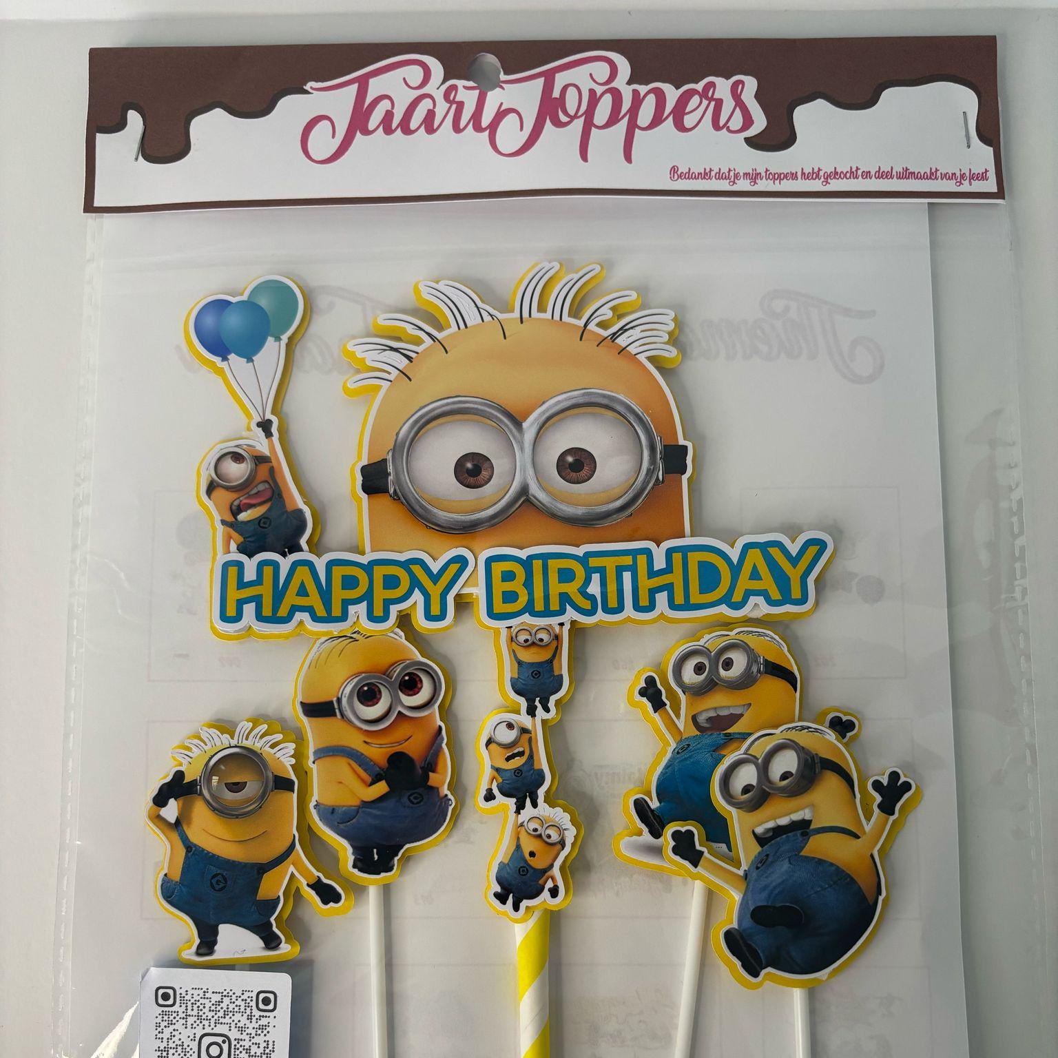 Minions Taartdecoratie in Lagen – afbeelding 3