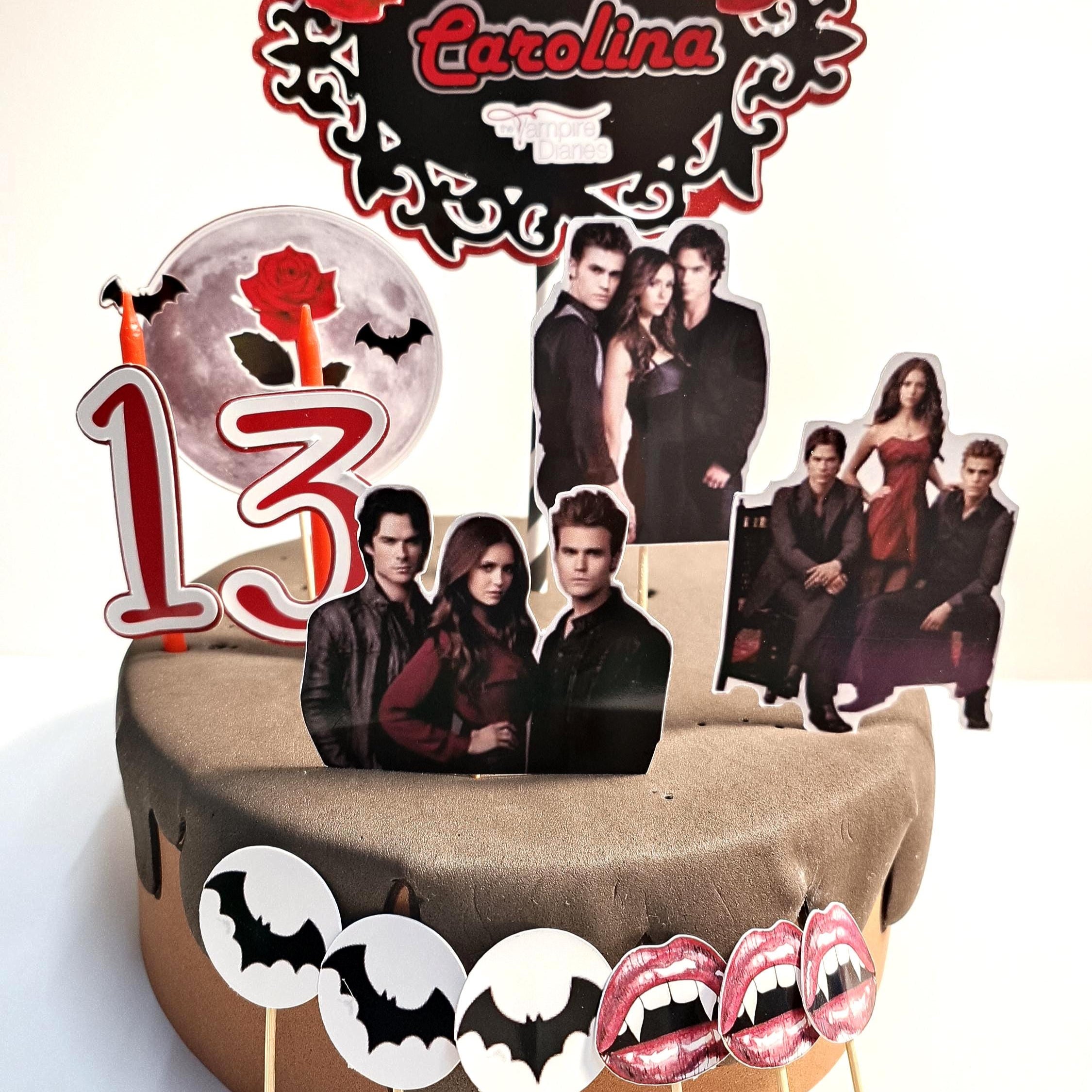 The Vampire Diaries Taartdecoratie in Lagen – afbeelding 2