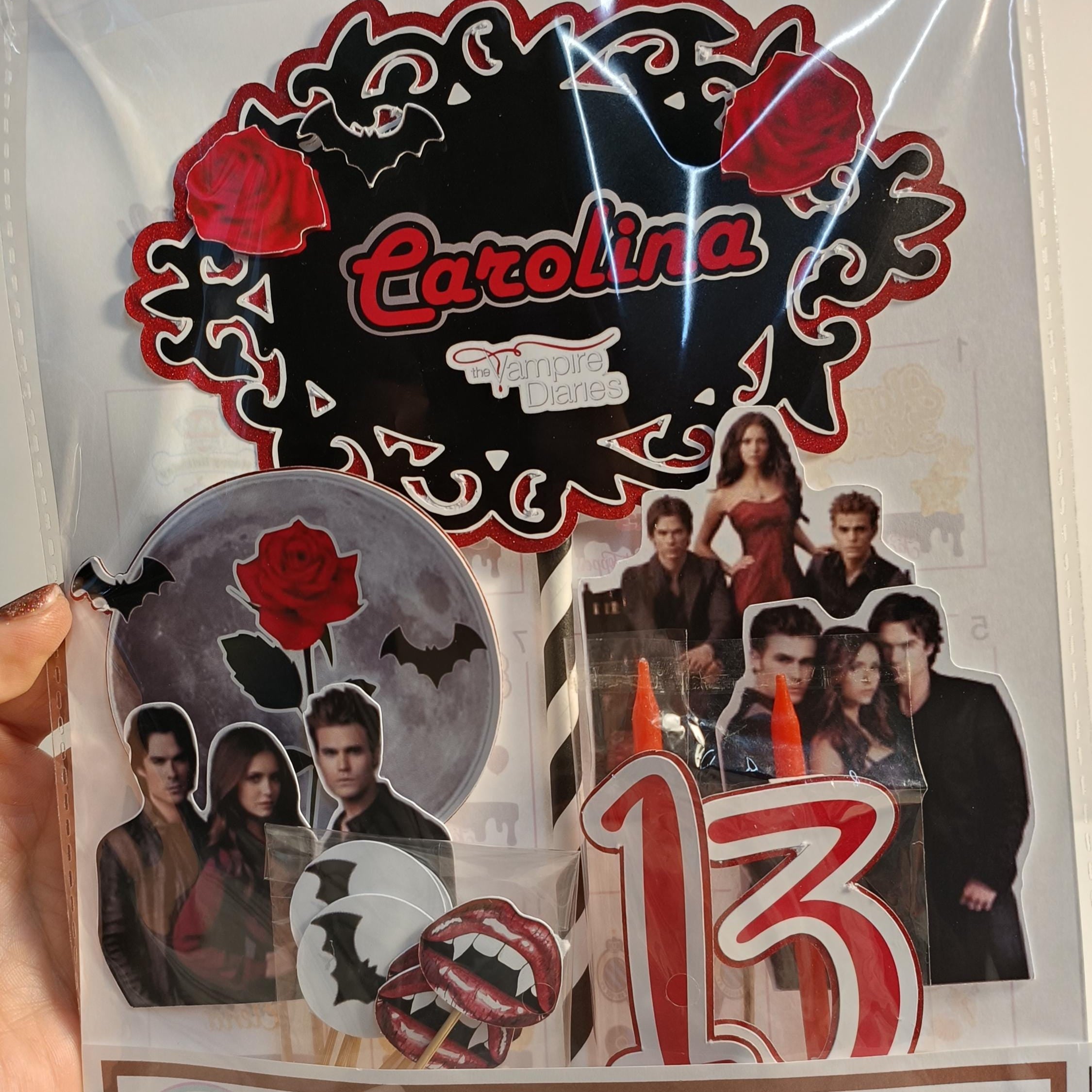 The Vampire Diaries Taartdecoratie in Lagen – afbeelding 3