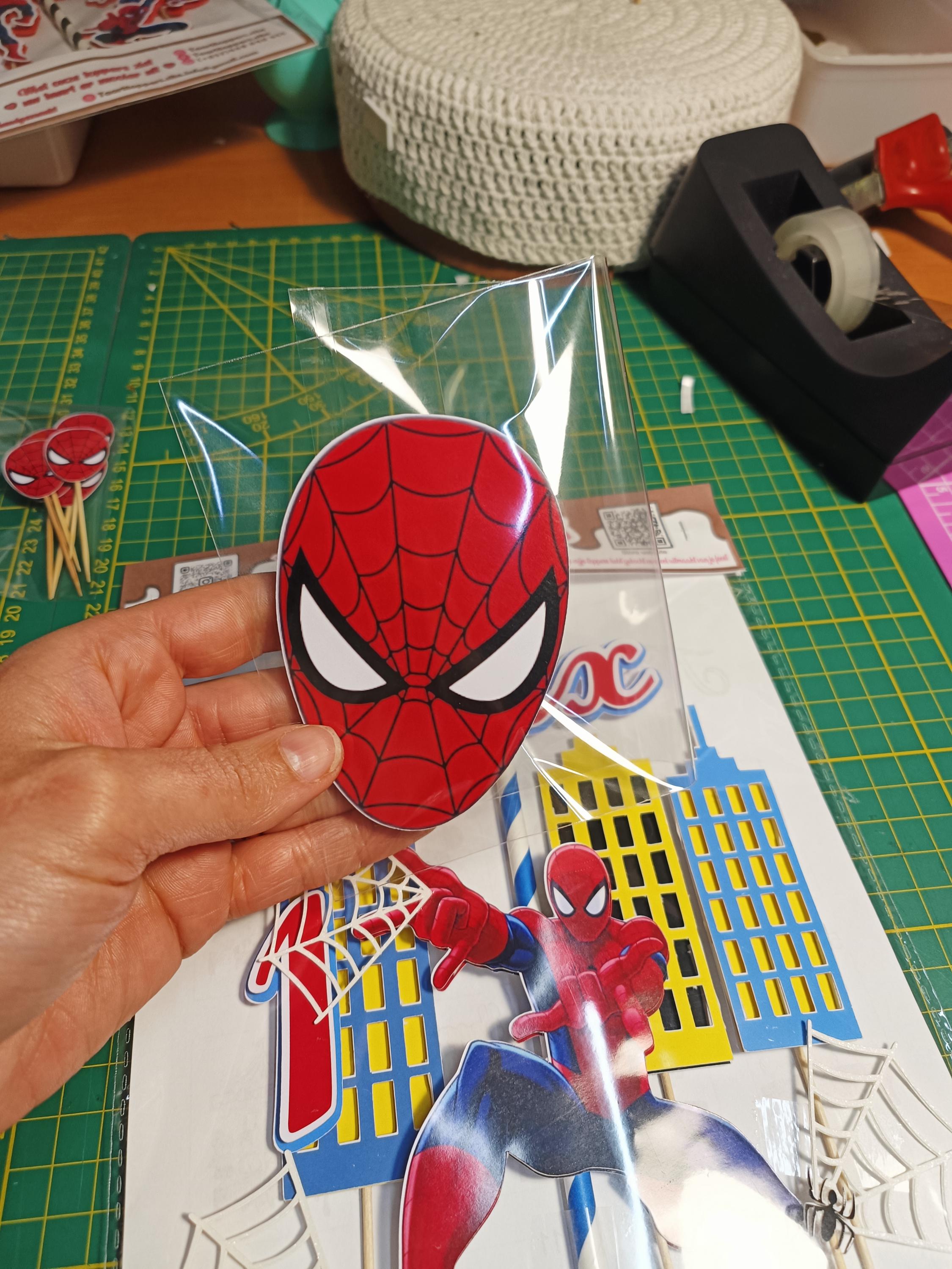 Spider-Man Taartdecoratie in Lagen – Model 1 – afbeelding 4